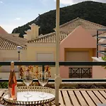 شقة Premium Sea View Retreat With Ac - 10 Min *
