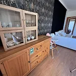 Premium Sea View Retreat With Ac - 10 Min شقة *