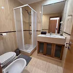Premium Sea View Retreat With Ac - 10 Min شقة