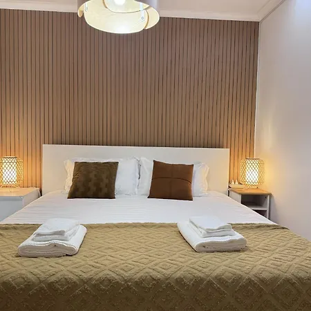 Garden Bbq & Walk To 10min-sesimbra Apartamento *