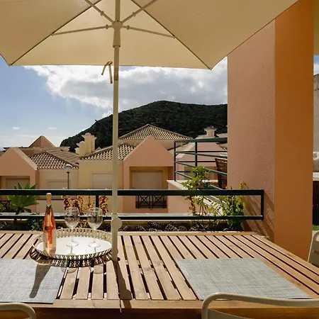 アパート Premium Sea View Retreat With Ac - 10 Min