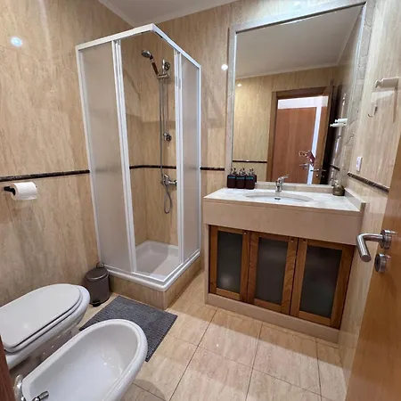 Premium Sea View Retreat With Ac - 10 Min アパート