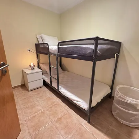 Ocean View Gem With Bbq & Walk To 10min-sesimbra *