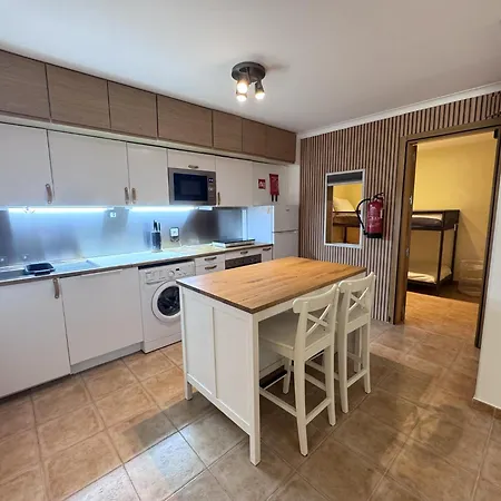 Ocean View Gem With Bbq & Walk To 10min-sesimbra