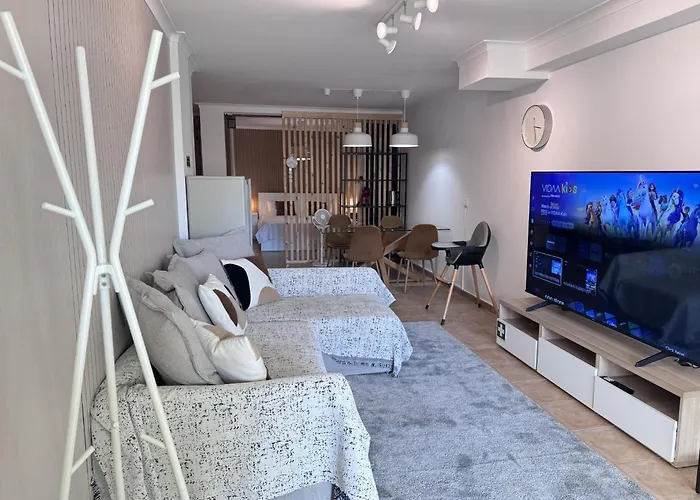 Ocean View Gem With Bbq & Walk To 10min-sesimbra דירה