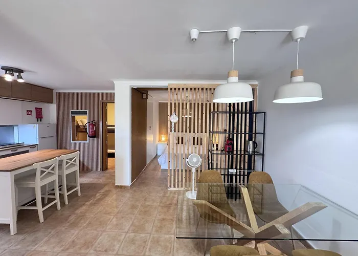 Ocean View Gem With Bbq & Walk To 10min-sesimbra דירה