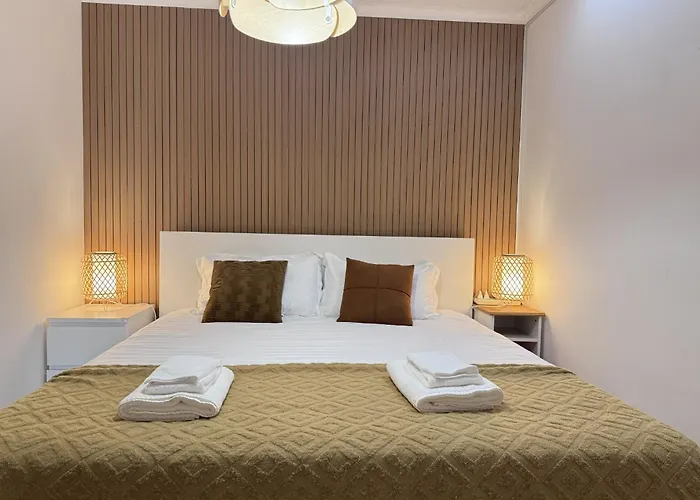 Ocean View Gem With Bbq & Walk To 10min-sesimbra דירה *