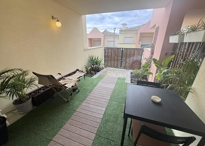 Ocean View Gem With Bbq & Walk To 10min-sesimbra *