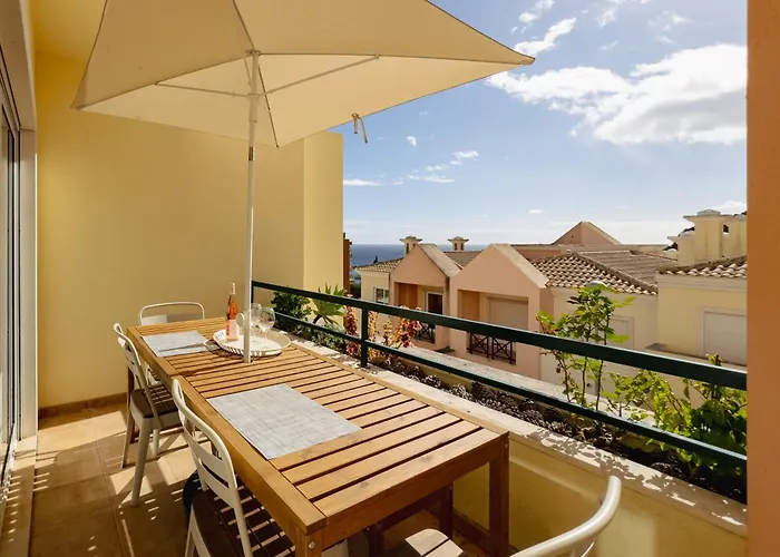 דירה Ocean View Gem With Bbq & Walk To 10min-sesimbra ססימברה