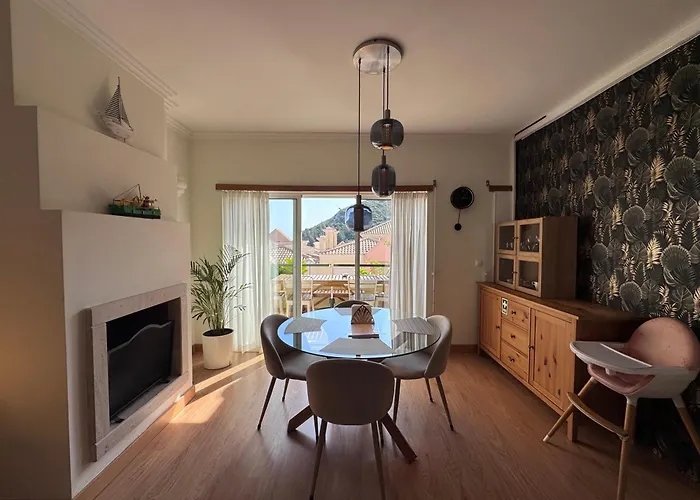 Appartamento Premium Sea View Retreat With Ac - 10 Min