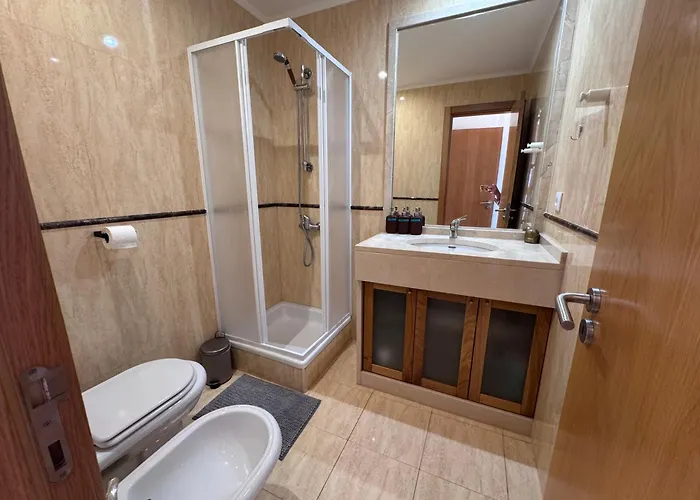 Premium Sea View Retreat With Ac - 10 Min Appartamento